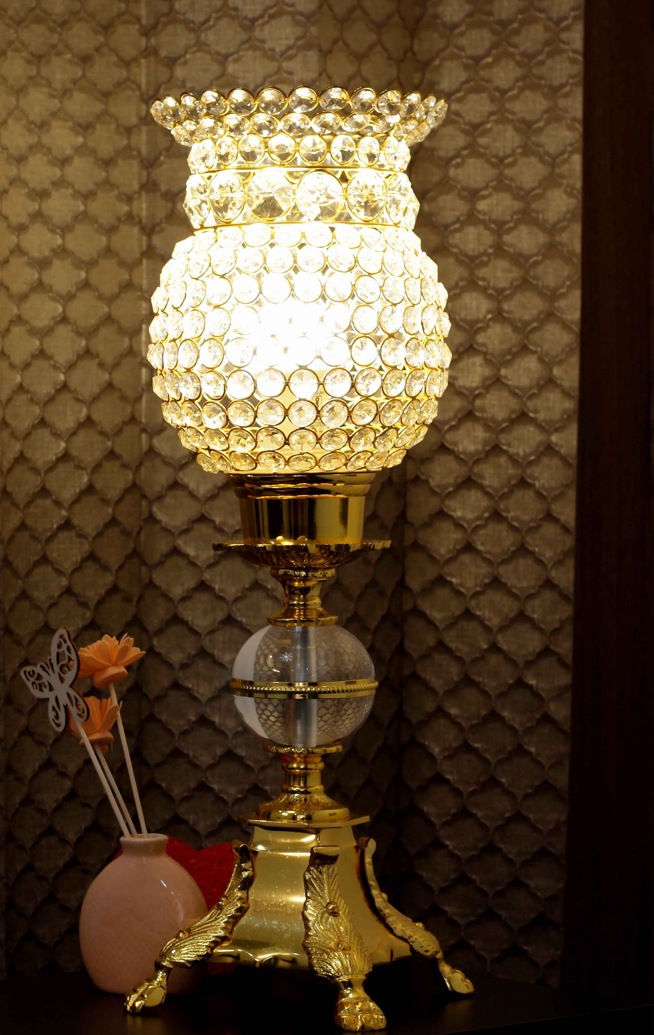 Electric Lamp